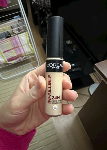 L'Oréal Paris Infallible 24H Kapatıcı Beige