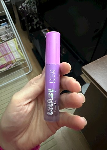 Lykd lipgloss
