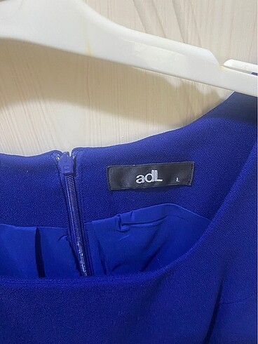 l Beden Adil ışık elbise