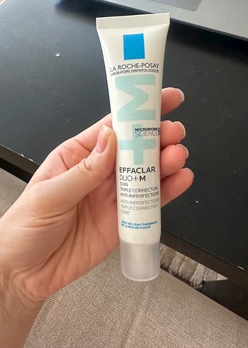 Beden Renk La Roche-Posay Effaclar Duo+M Yüz Nemlendirici 40 ml