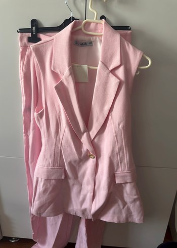 Zara Sikligin Pembe Dokunusu Kolsuz Blazer Takim