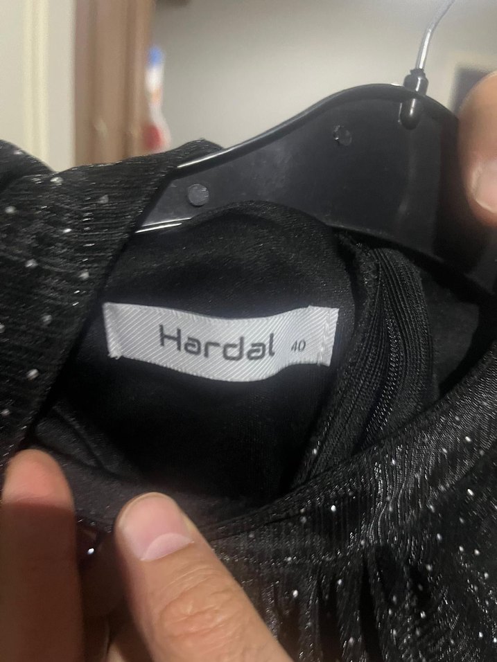 Uzun Siyah Drapeli V Yaka Abiye Elbise - Görsel 4