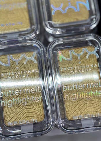 NYX Altın Parlak Highlighter