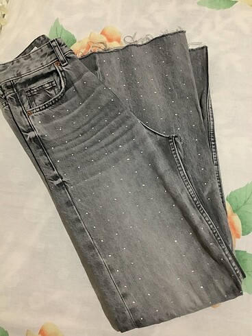 Zara taşlı pantolon