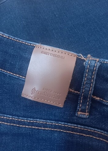 xs Beden mavi Renk Stradivarius jean pantolon