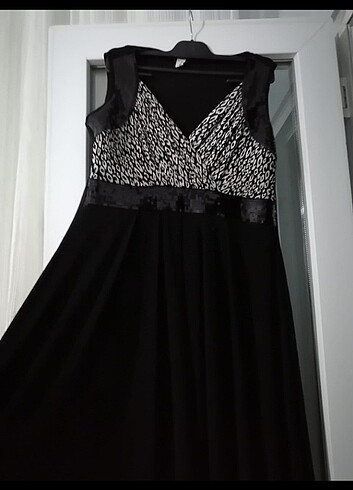 46 Beden siyah Renk Siyah Pullu Abiye elbise 