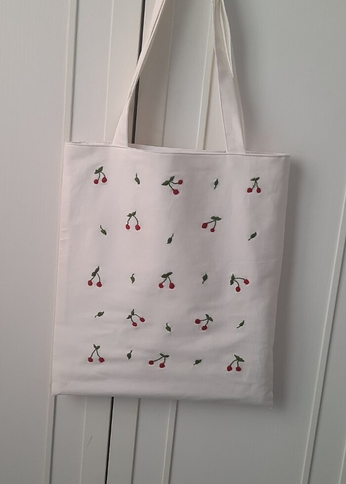 Kirazlı İşleme Bez Çanta - Görsel 3