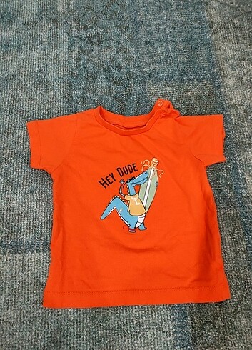 Hellobaby tshirt