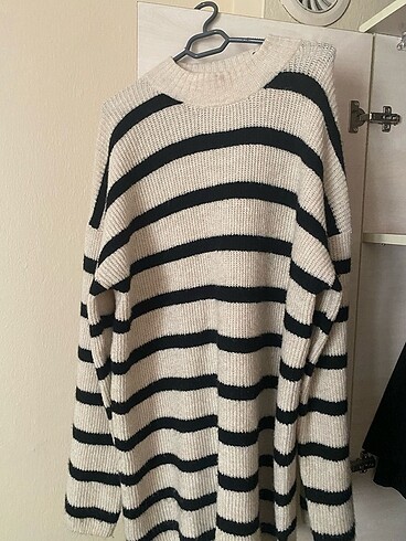 H&M Triko Elbise