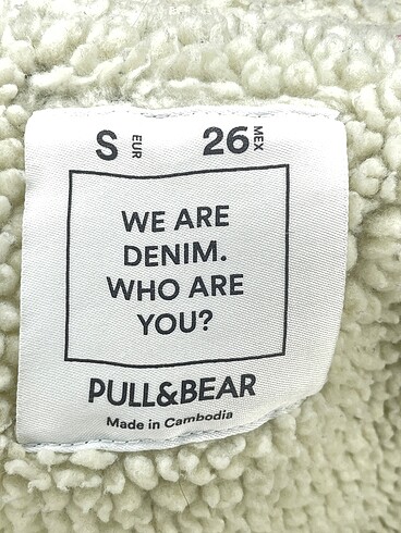s Beden çeşitli Renk Pull and Bear Kot Ceket %70 İndirimli.