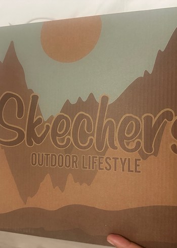 Skechers