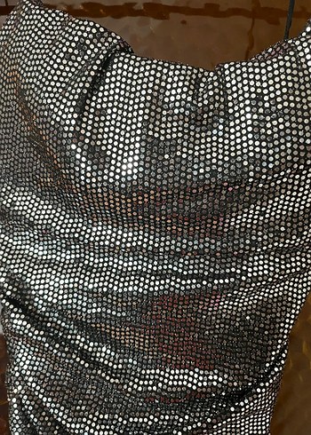 Gri Yılan Desenli Drapeli kısa Abiye Elbise - Görsel 2