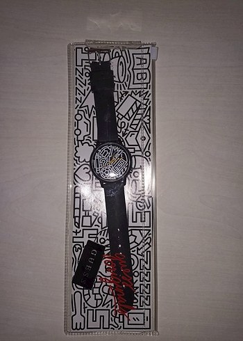 guess Siyah Kadın Sokak Stili Kol Saati - Görsel 4