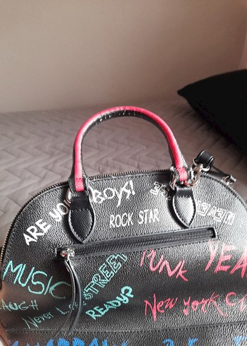 Gri Deri Rock Punk Baskılı Kadın Çanta - Görsel 2