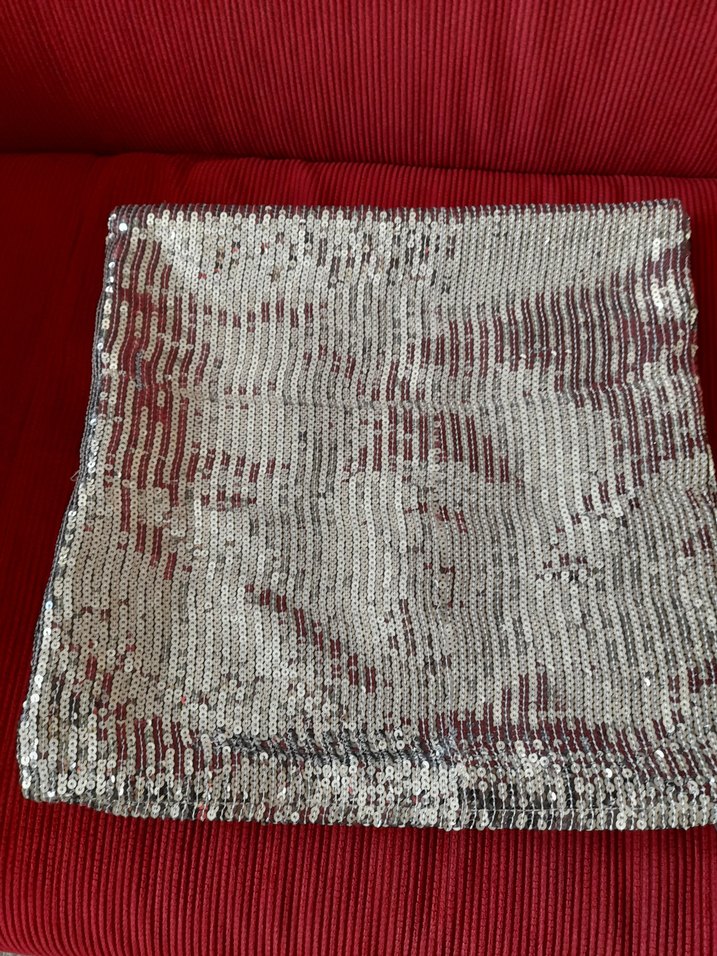 4 adet pullu Yastık Kılıfı - Görsel 2