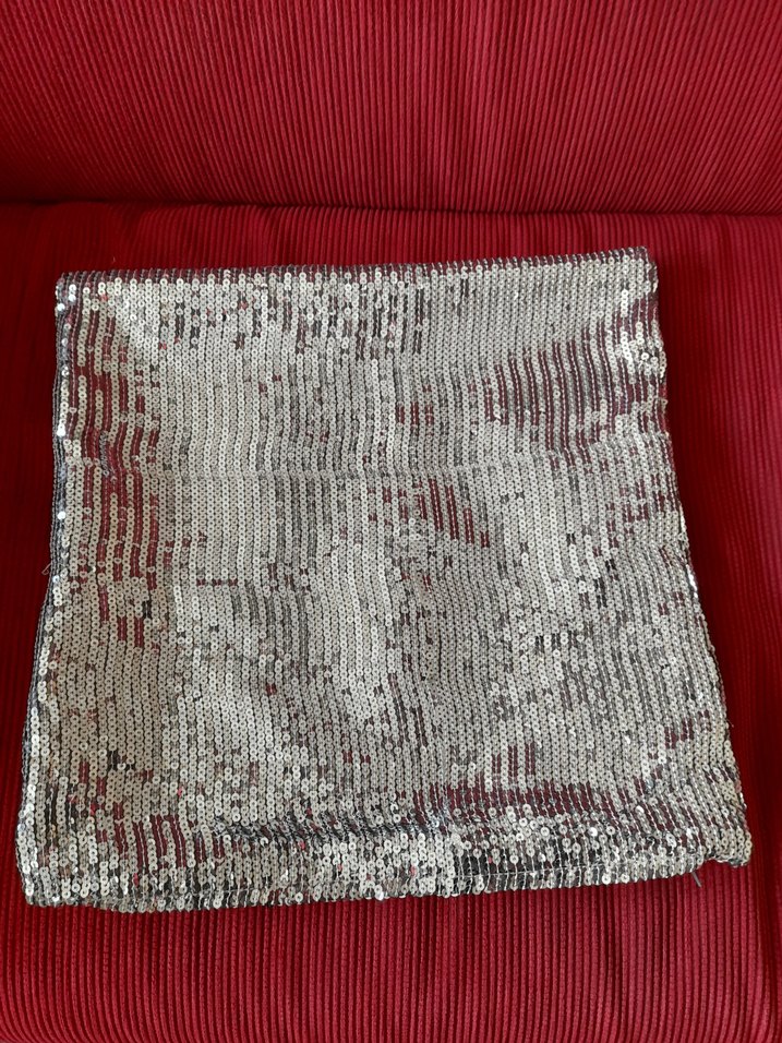 4 adet pullu Yastık Kılıfı - Görsel 4