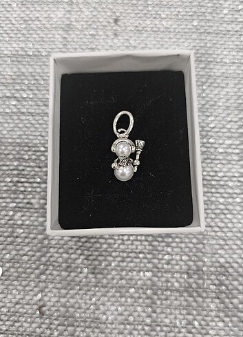 Pandora Charm 