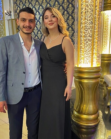 l Beden Yırtmaçlı elbise