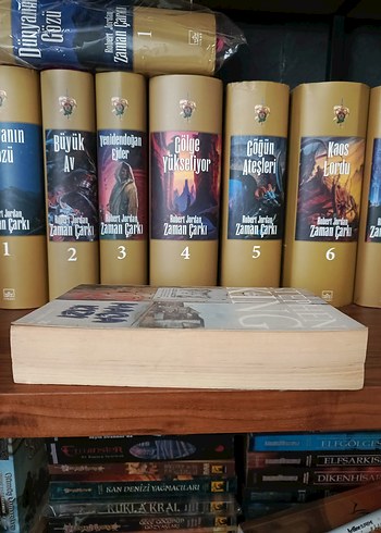 Beden Renk Maça Kızı - Stephen King Roman