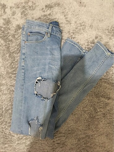 asos yırtık jean