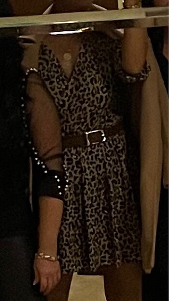 Leoparlı elbise