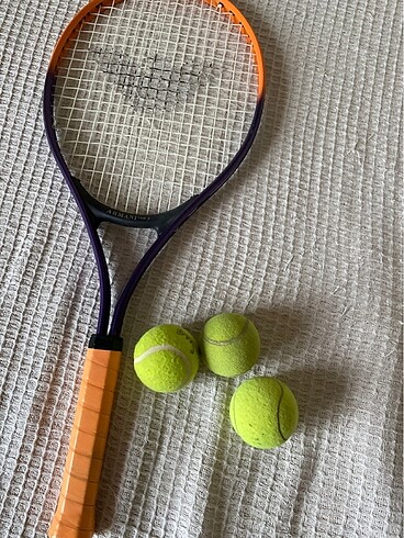  Beden Armani vintage tenis raketi