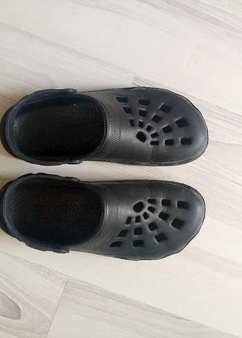 38 Beden siyah Renk Siyah 38 numara Crocs Terlik