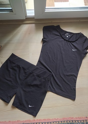 Nike Siyah Mini Atletik Takım - Görsel 4