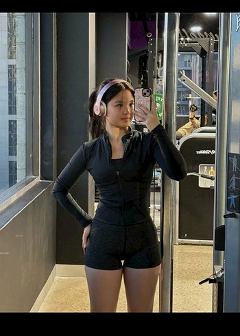 Siyah Uzun Kollu Mini Spor Üst - Görsel 4