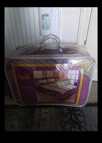 lila İşlemeli Parlak Yatak Örtüsü - Görsel 6