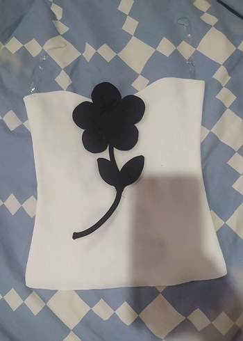 Beyaz, Siyah Çiçek Desenli Gotik triko bustiyer - Görsel 4