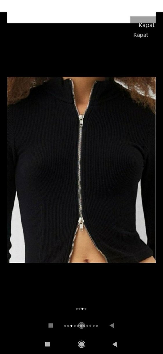 Siyah Fermuarlı triko  Crop Top - Görsel 3