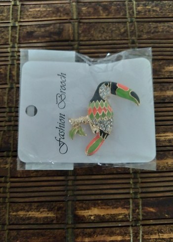 taşlı papagan Parlak Altın Broş - Görsel 2