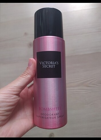 Victoria secret bolmbshell