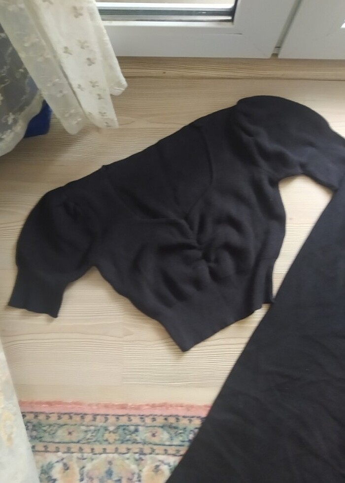 Siyah CROPLU triko takim - Görsel 5