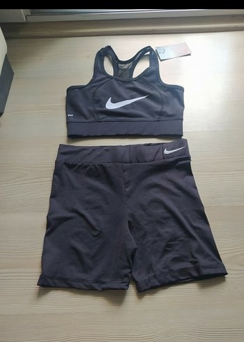 Nike s