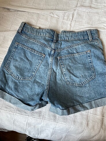 H&M H&M kısa kot şort 38 beden