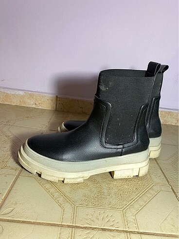 Deichmann kadın bot