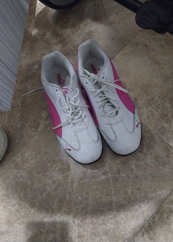 Pembe Bağcıklı Kadın Spor Ayakkabısı