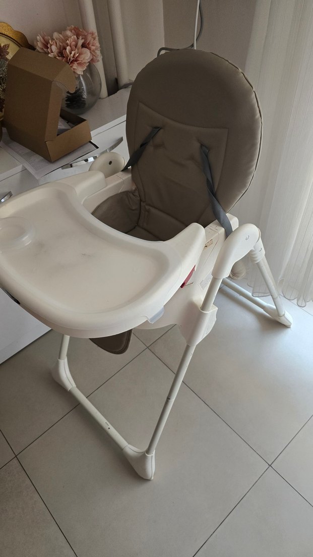 Prego Beyaz-Gri Bebek Mama Sandalyesi - Görsel 2