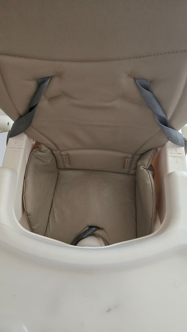 Prego Beyaz-Gri Bebek Mama Sandalyesi - Görsel 4