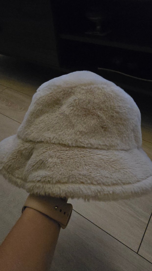 Bej Peluş Detaylı Kadın Şapka - Görsel 2