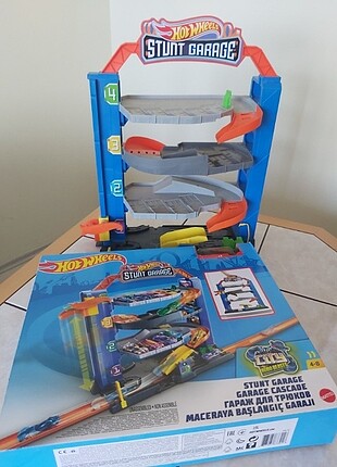 Hotwheels garaj seti