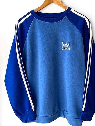 Adidas sweatshirt