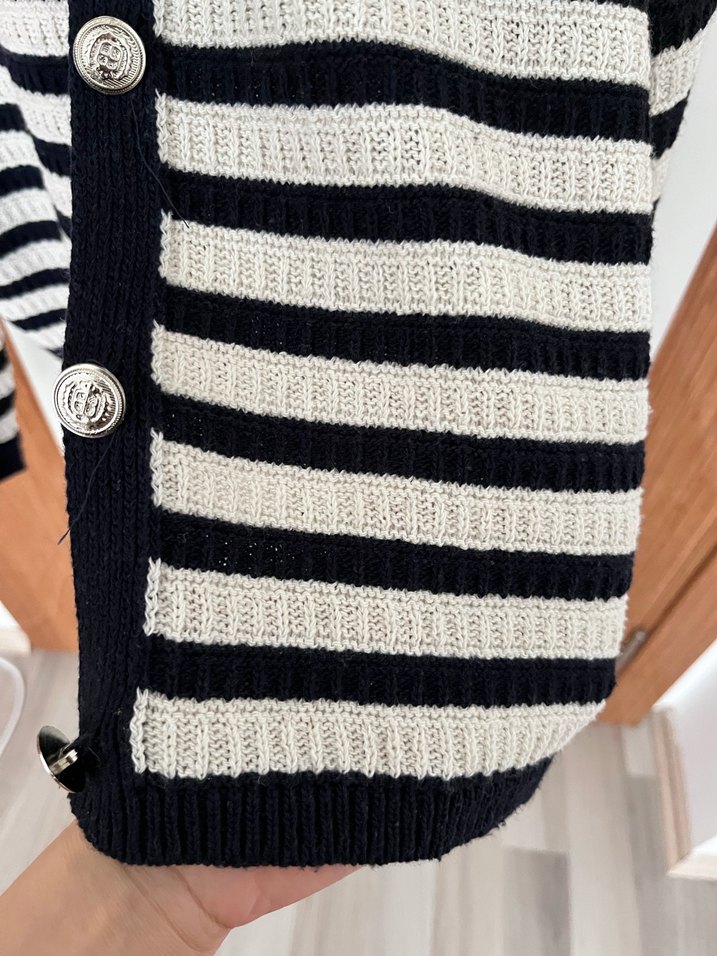 Çizgili Düğmeli Kadın Hırka - Görsel 5