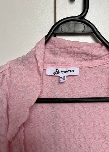 Düğmeli Kısa Kollu Pembe Keten Gömlek - Görsel 2