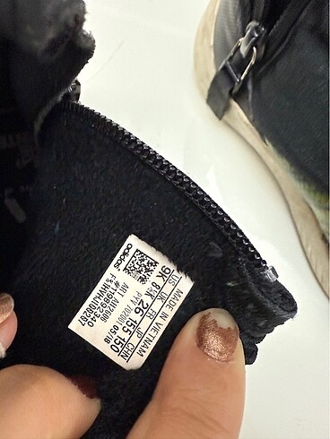 Adidas Adidas bot