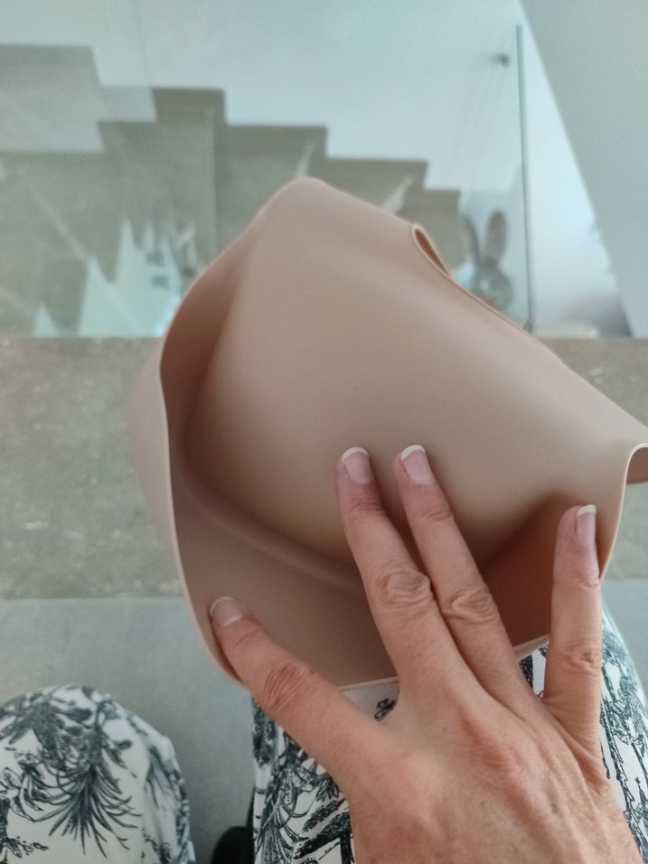 Bej Bebek Mama Önlüğü - Görsel 4