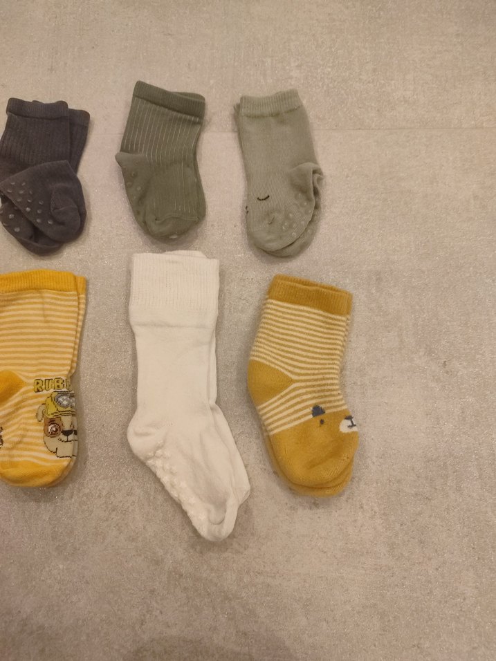 Çocuklar için Çok Renkli Çorap Seti - Görsel 3