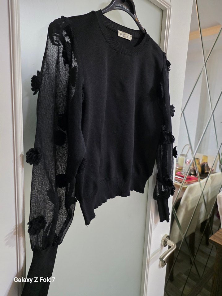 Kolları Tül Ponponlu Kazak 38 40 Beden - Görsel 3